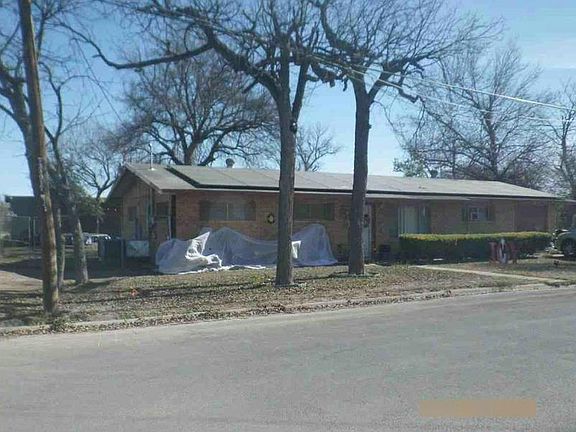 4th image of 412 N Camp St