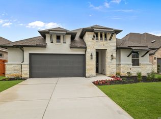 313 Ainslie St W, Castroville, TX 78009