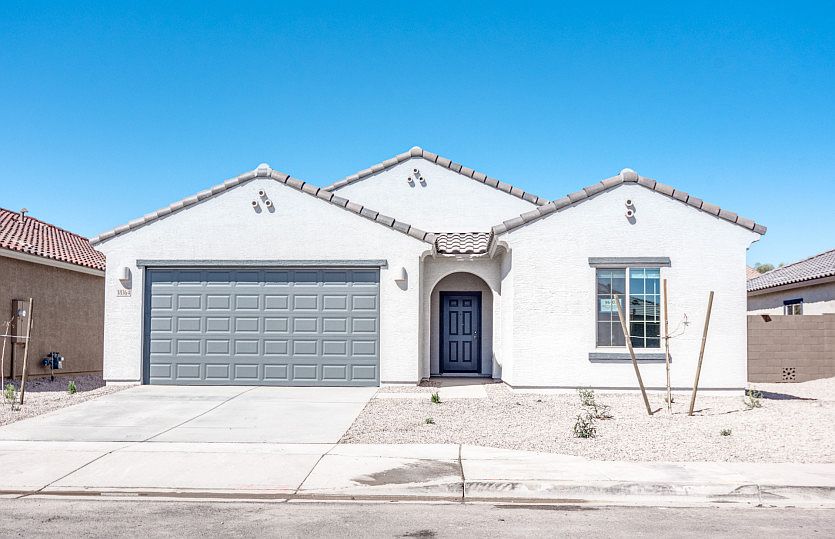 Poppy Exterior Home