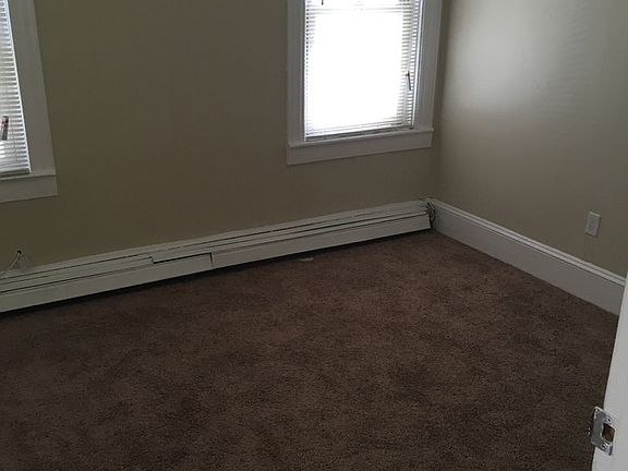 5th image of 201 Whittier Ave #2