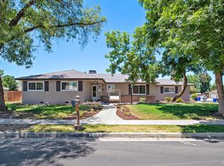 1198 N Williams St, Hanford, CA 93230