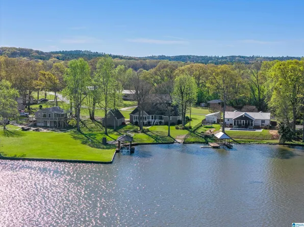 370 Jake Dr, Sylacauga, AL 35151