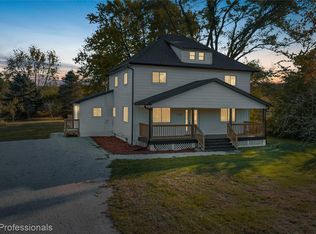 7359 Saint Clair Hwy, China, MI 48054