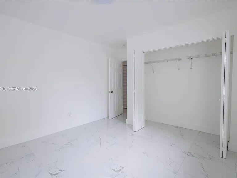 979 SW 10th St #2 — Photo 10