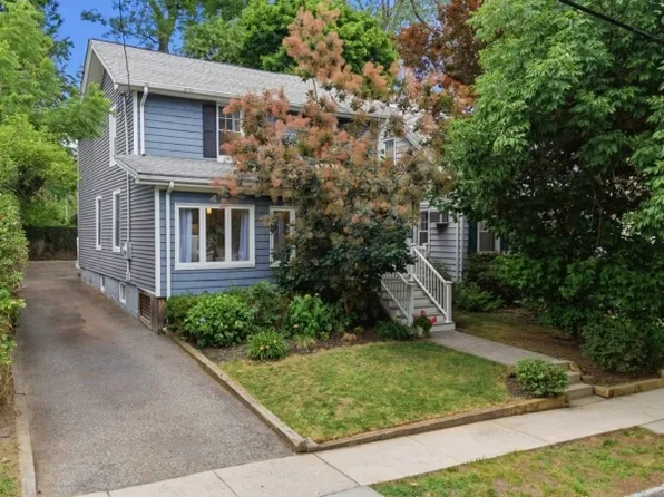 14 Gray St, Montclair Twp., NJ 07042