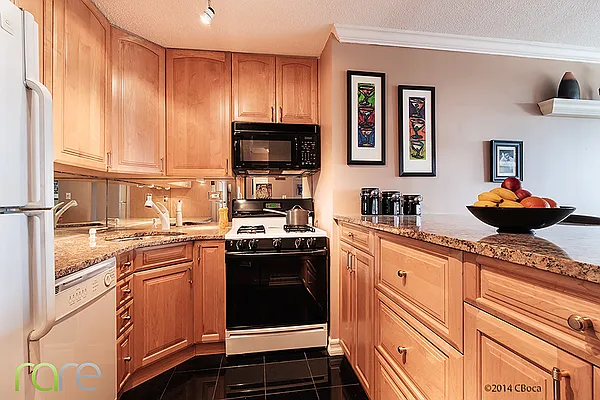 Sold by Rich Associates Real Estate LLC | media 4