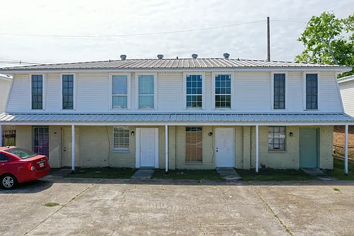 221 Belle Terre Blvd Photo 1
