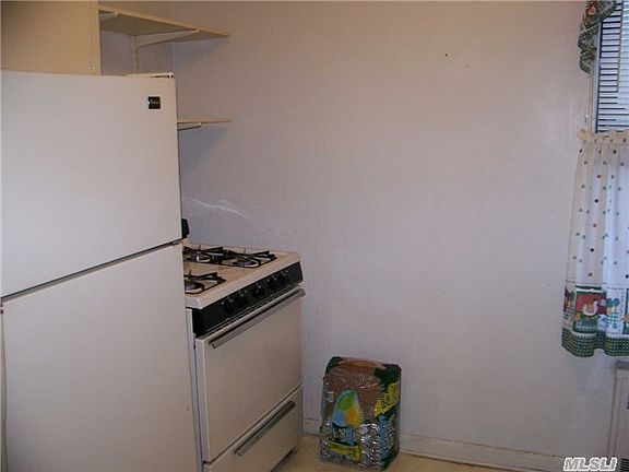 3rd image of 8385 Woodhaven Blvd APT 5K