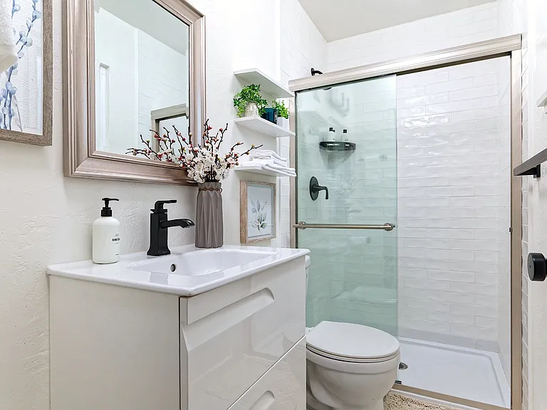 1149 Banyan Way — Photo 33