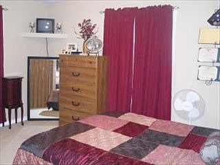 5th image of 2218 Valley Brook Ln