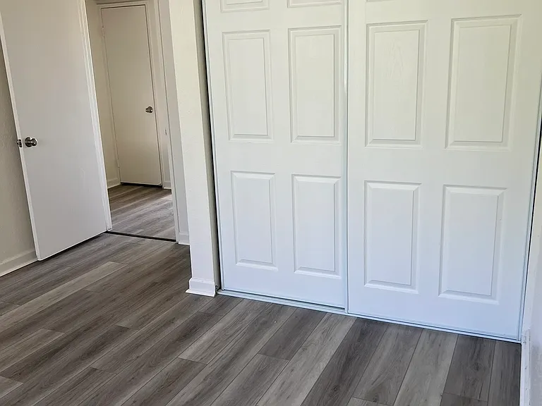 43711 Challenger Way #16 — Photo 8