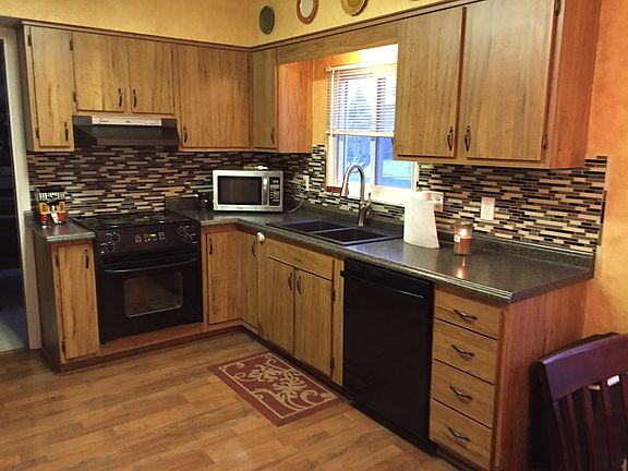 2nd image of 1079 Eastbrook Dr