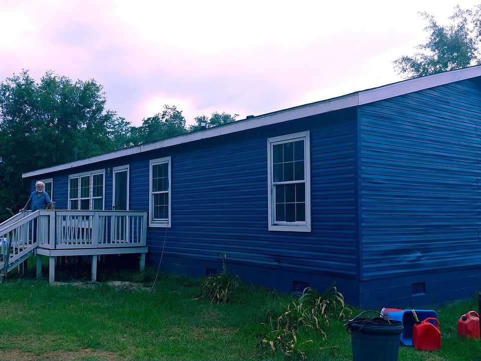 2nd image of 620 Pike Pond Rd