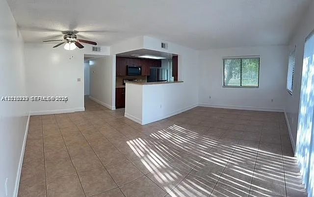 3188 Coral Lake Way #3188 — Photo 8