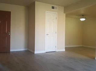5060 Indian River Dr #14753673, Las Vegas, NV 89103