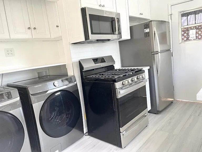 3408 Pearl St — Photo 12