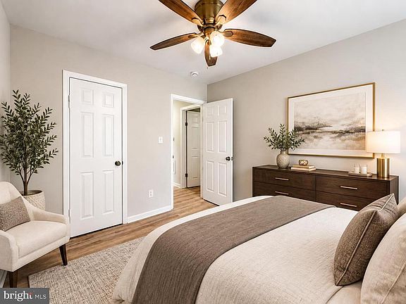 5th image of 1212 Elfin Ave