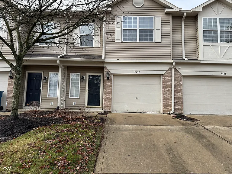 5438 Nighthawk Dr — Photo 1