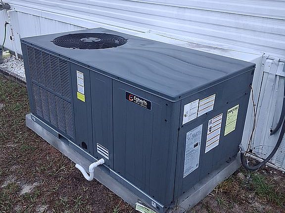 4th image of 4320 Dundee Rd #27