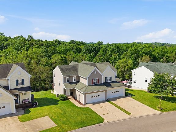 5th image of 70 Westfield Pl