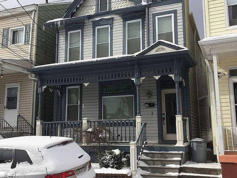 142 Bertha St #2 — Photo 2