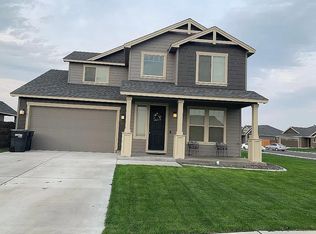5701 Pierre Dr, Pasco, WA 99301