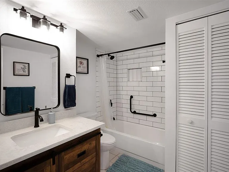 6035 Sea Ranch Dr #215 — Photo 29