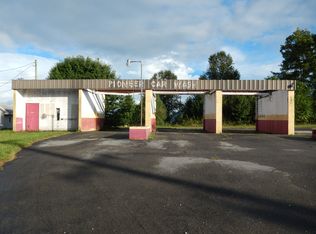 3694 Peavine Rd, Crossville, TN 38571