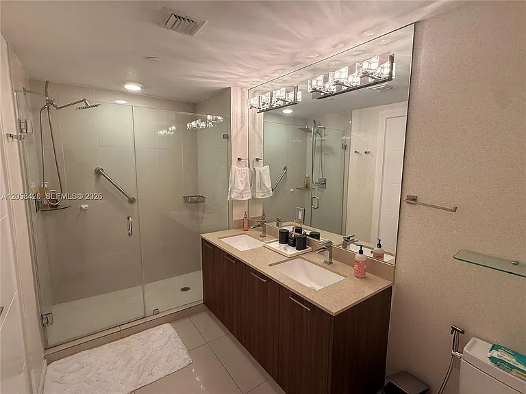 5300 Paseo Blvd #502 — Photo 12