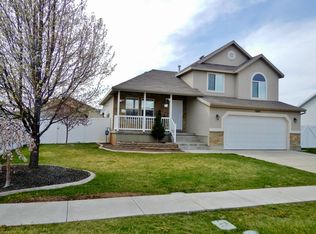 1041 N 3575 W, Layton, UT 84041