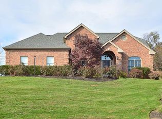 605 Oak Tree Ct, Bridgeville, PA