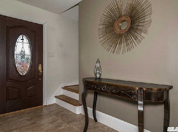5th image of 9 Thornridge Ln