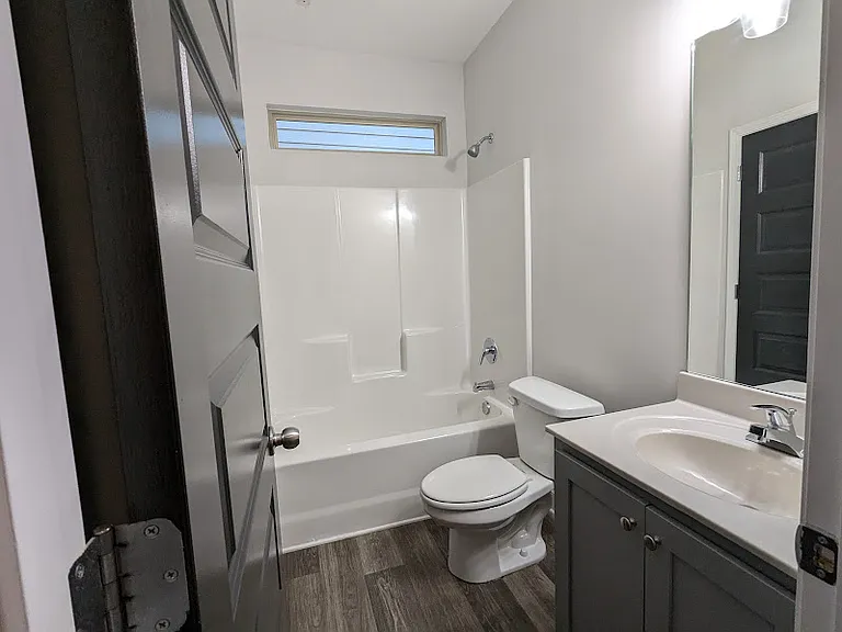 529 Omnia Ct — Photo 11