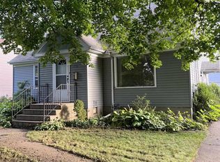 1123 Garland St, Green Bay, WI 54301