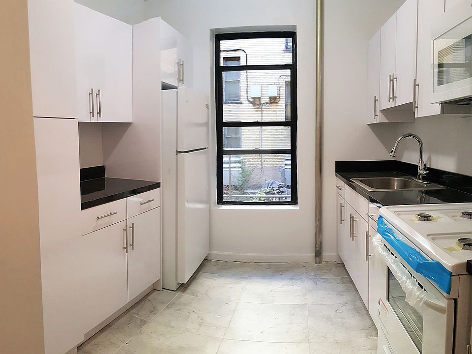 1st image of 613 E 16th St APT 1C
