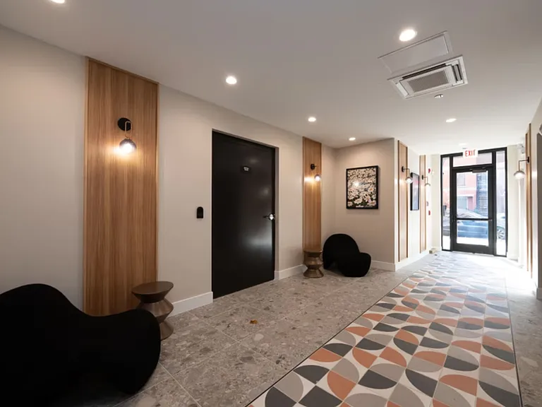 1442 W Fillmore St #304 — Photo 10