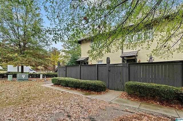 1208 Barristers Ct #BARRISTERS CT — Photo 6