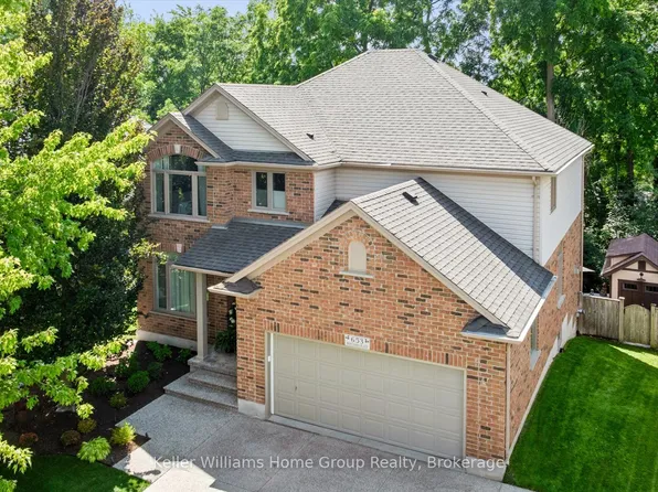653 Panchara Pl, Waterloo, ON N2K 4E6