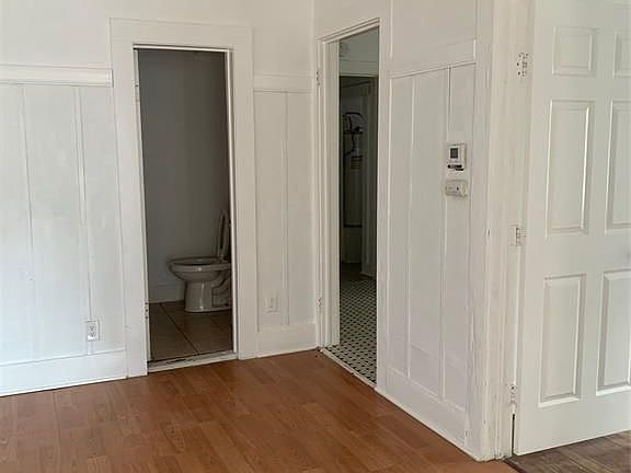 4th image of 3414 Avenue M1/2 Fron