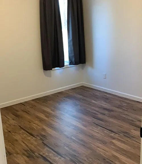 690-710 Swan Mountain Vlg — Photo 6