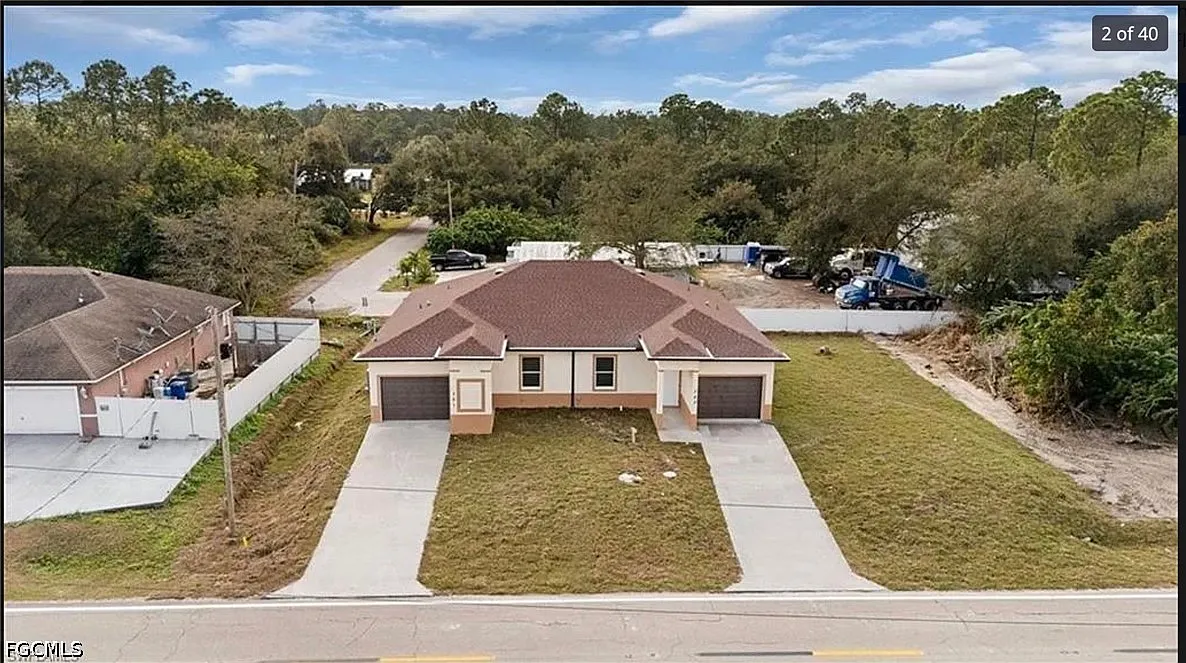 3 bed, 2.0 bath, 2282 sqft, $1,850 — Photo 1