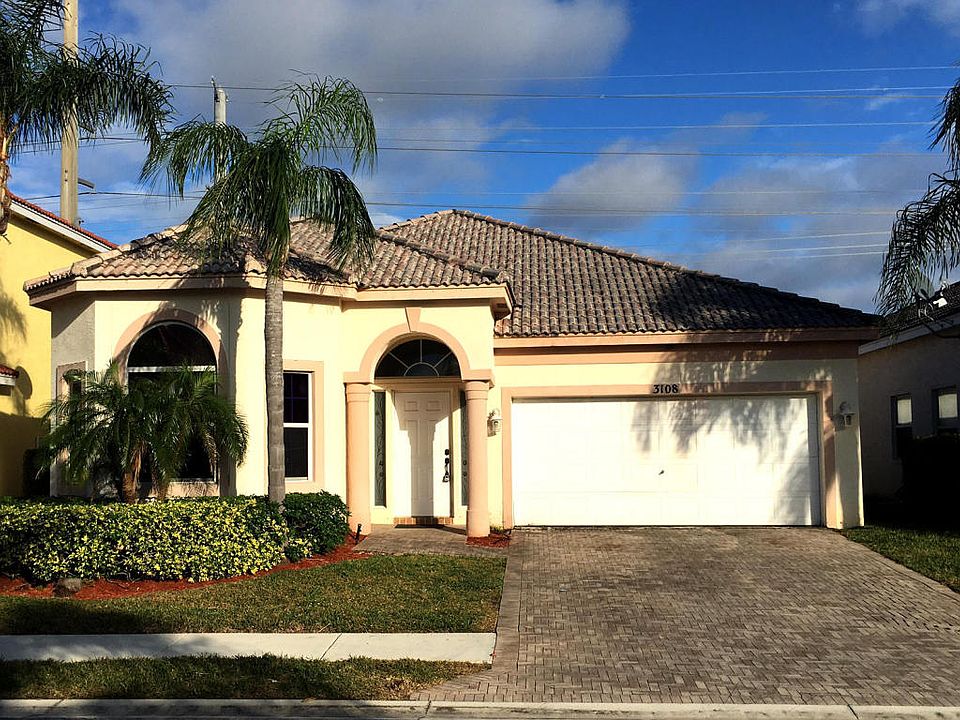 Home For Sale In Lakes Of Laguna