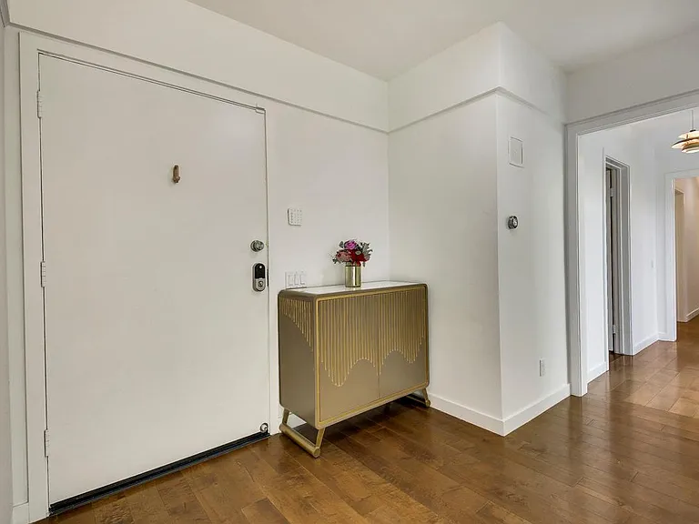 5246 Gould Ave — Photo 16
