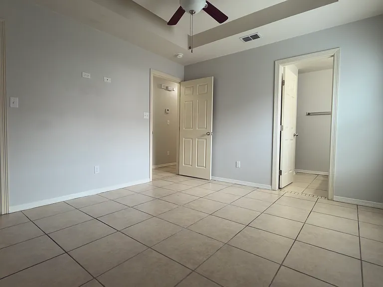 2324 W Stubbs St #3 — Photo 13