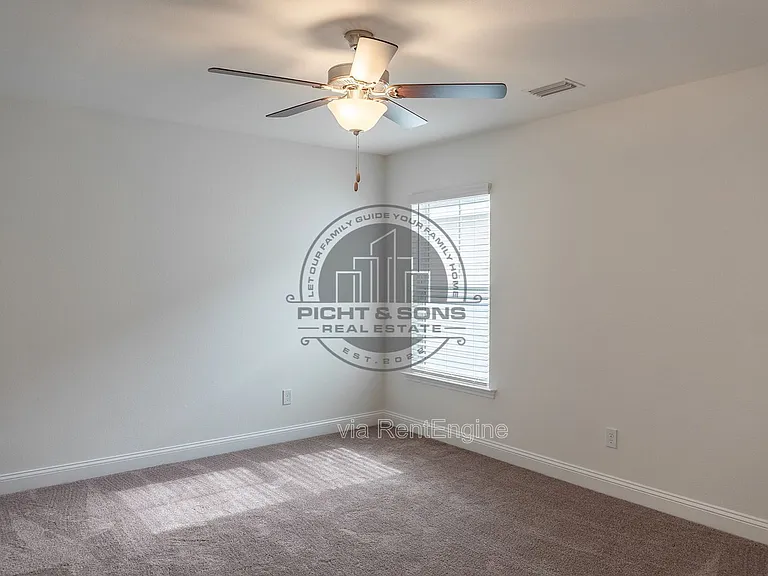 1414 Landon Hills Dr — Photo 12