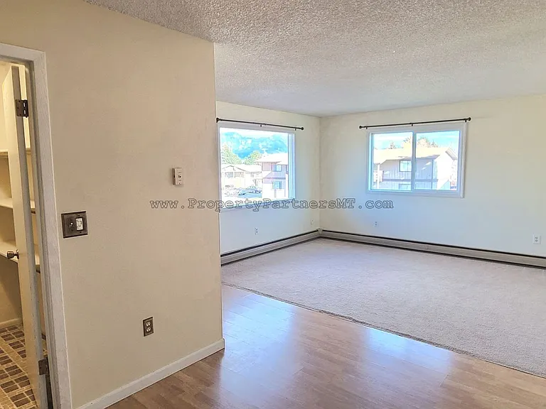 413 S 20th Ave — Photo 24