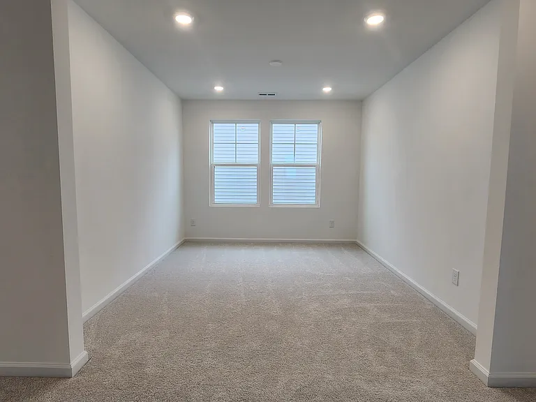 707 Painted Daisy Ln — Photo 18