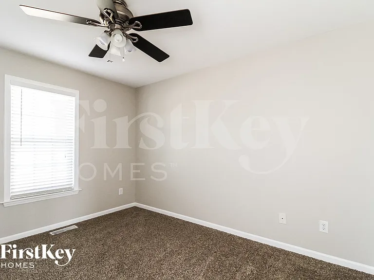 2487 Somerset Place Dr — Photo 7