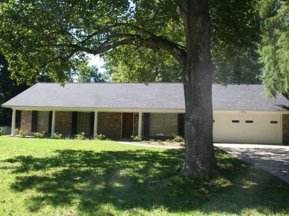 508 Pecan St, Vicksburg, MS 39180