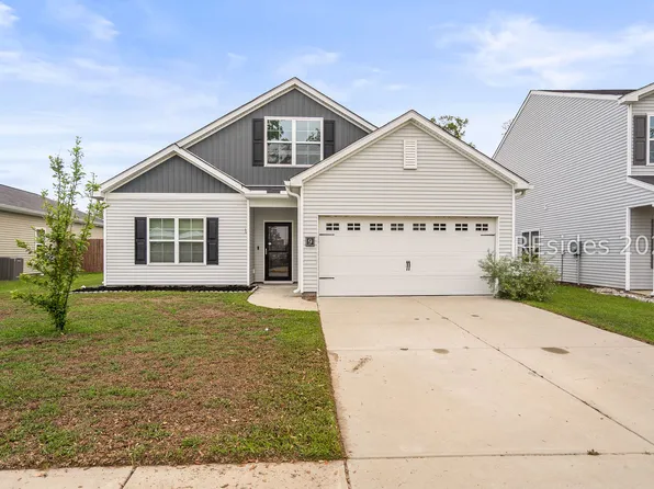 9 Chinquapin St, Beaufort, SC 29906
